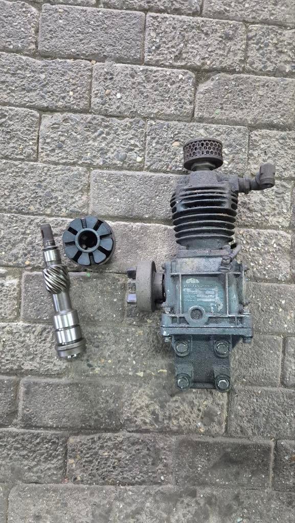 Luchtcompressor voor Perkins A6.354 motor, 100 liter of meer, Ophalen of Verzenden, Gebruikt, 6 tot 10 bar