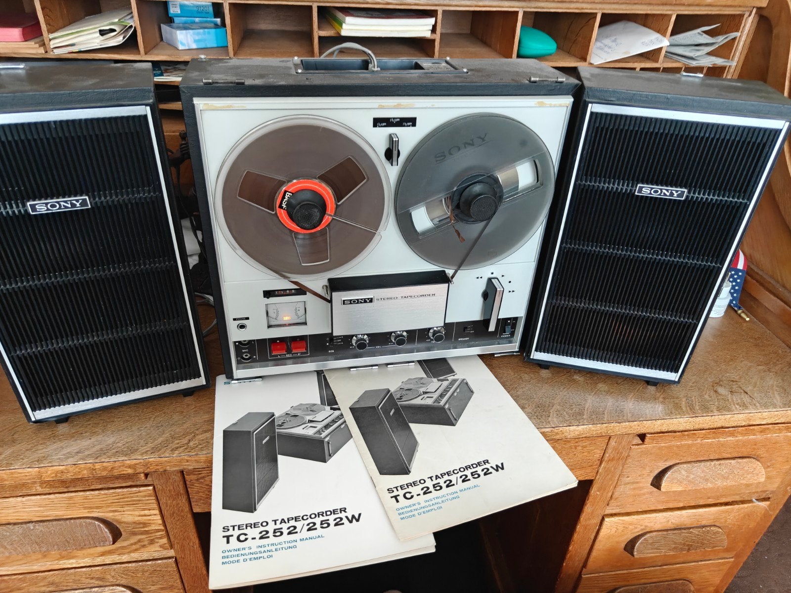 Sony TC-252 Bandrecorder met speakers en 17 banden, Ophalen, Bandrecorder, Met banden