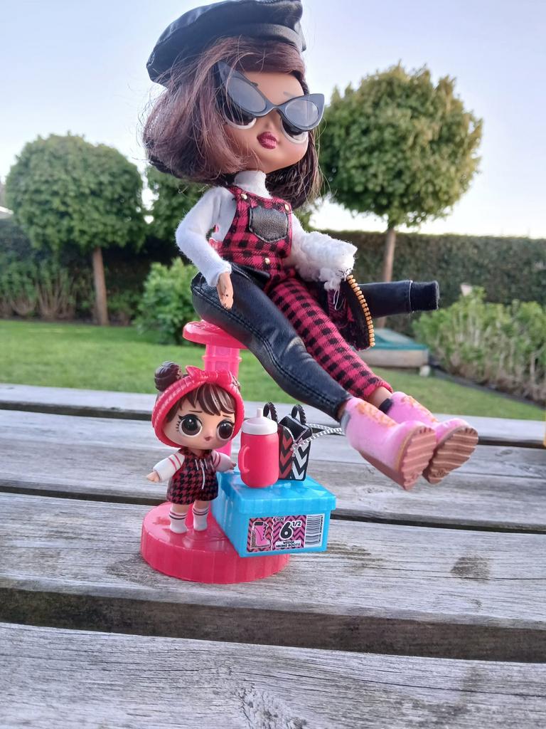 LOL suprise met accessoires, Ophalen, Zo goed als nieuw