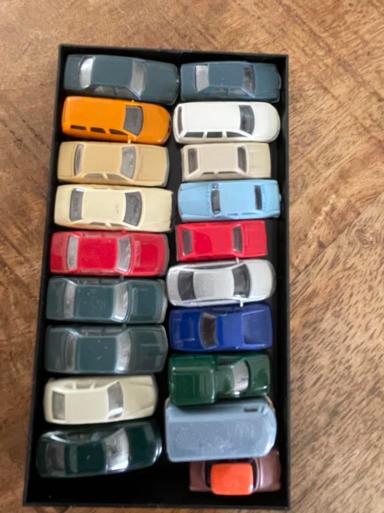 Diverse n spoor auto’s set 2, Hobby en Vrije tijd, Modeltreinen | N-Spoor, Verzenden, Zo goed als nieuw, Gelijkstroom of Wisselstroom