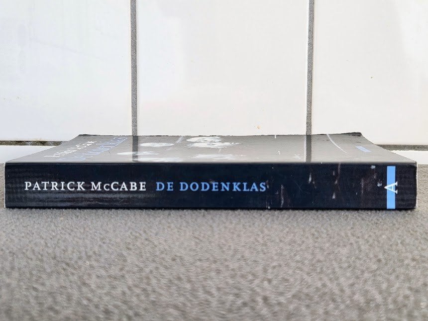 De dodenklas - Patrick MacCabe, Gelezen, Wereld overig, Ophalen of Verzenden, P. MacCabe