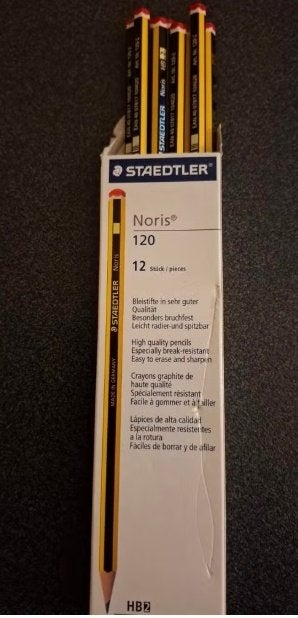 Set 11 Staedtler Noris 11 potloden HB 2 nieuw, Ophalen of Verzenden, Nieuw
