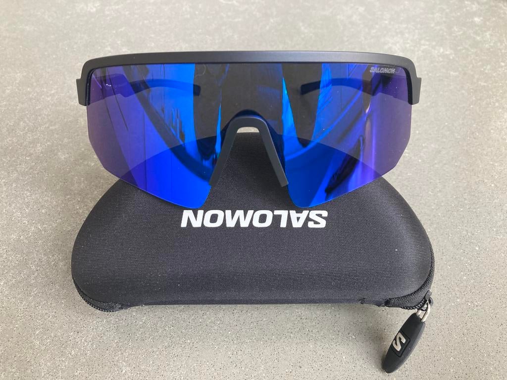 Salomon zonnebril sight2 black / solar blue, Overige merken, Zonnebril, Zwart, Nieuw