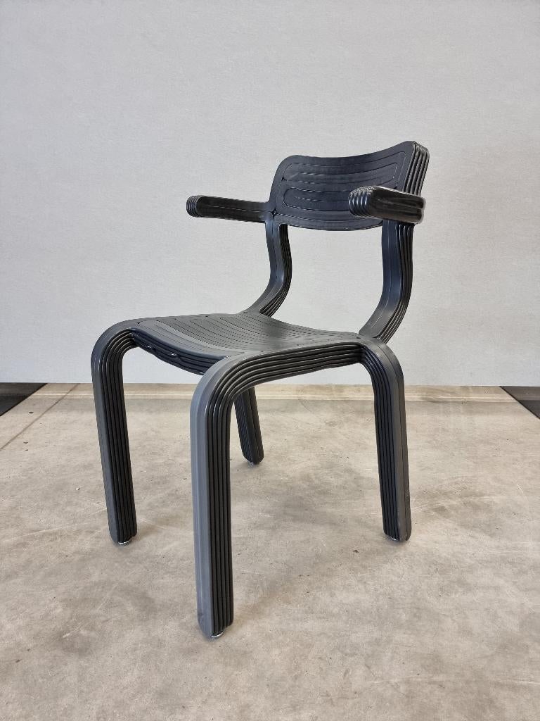 RVR chair - Dirk van der Kooij, Ophalen