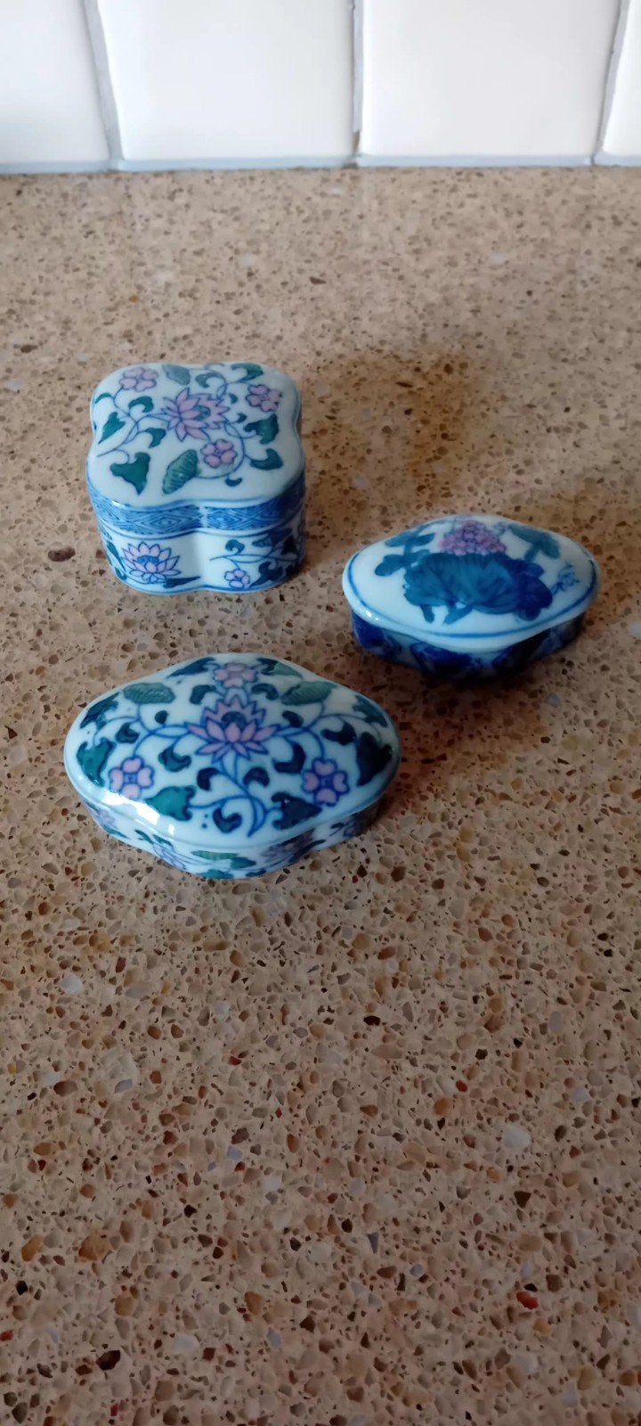 Oude Chinees porseleinen doosjes, Antiek en Kunst, Ophalen