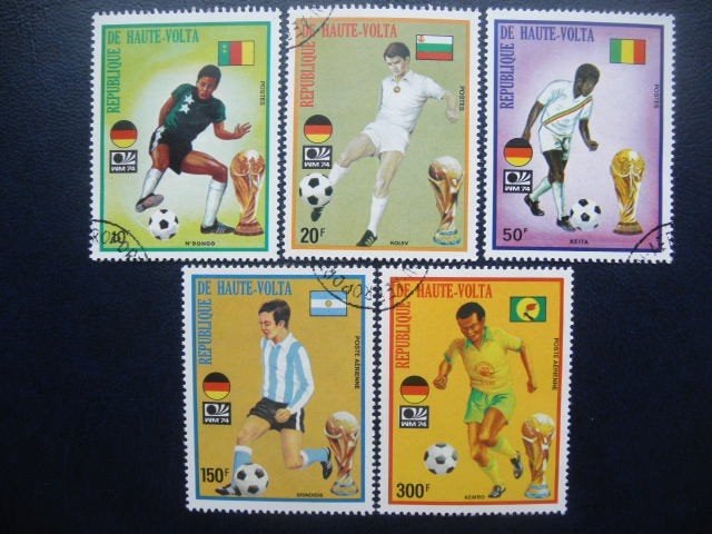 Postzegels voetbal Haute Volta 1974 - cw. 2,40., Ophalen of Verzenden, Overige landen, Gestempeld