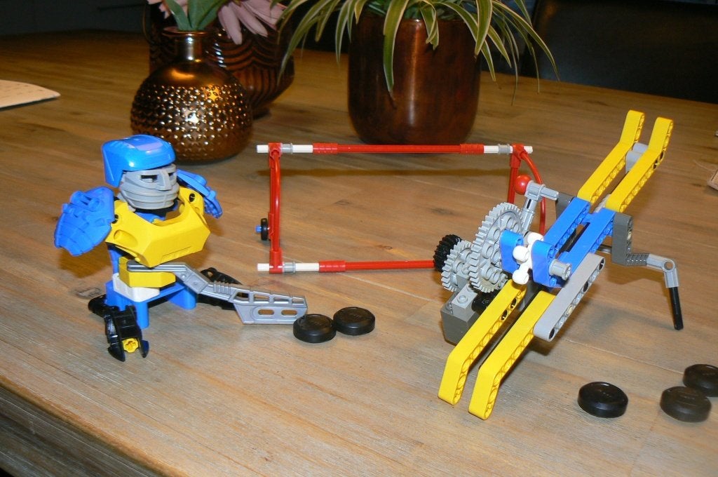 Te koop: Lego 23 diverse setjes (brickh.movie.marvel etc), Kinderen en Baby's, Speelgoed | Duplo en Lego, Ophalen of Verzenden