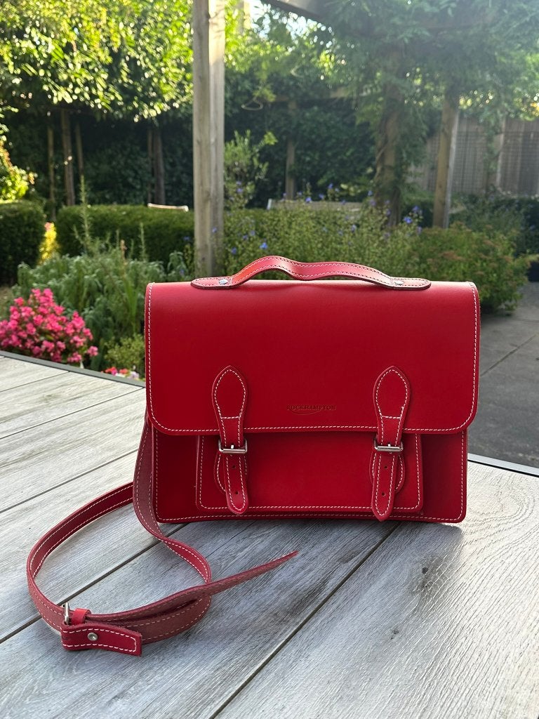 Rode leren tas,  Rockhampton Schoolbag, Overige merken, Minder dan 30 cm, 25 tot 40 cm, Ophalen of Verzenden