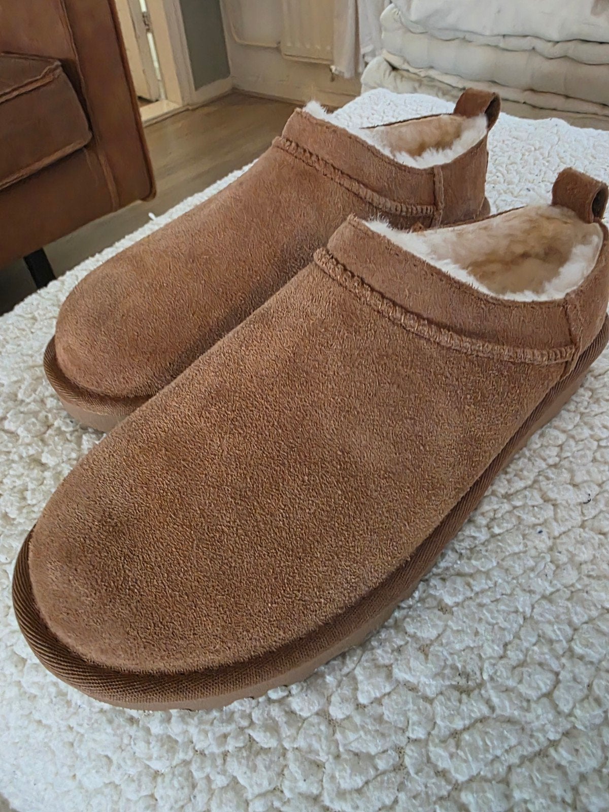 Nieuwe UGG Tasman pantoffels - Maat 37, UGG, Bruin, Nieuw, Ophalen of Verzenden