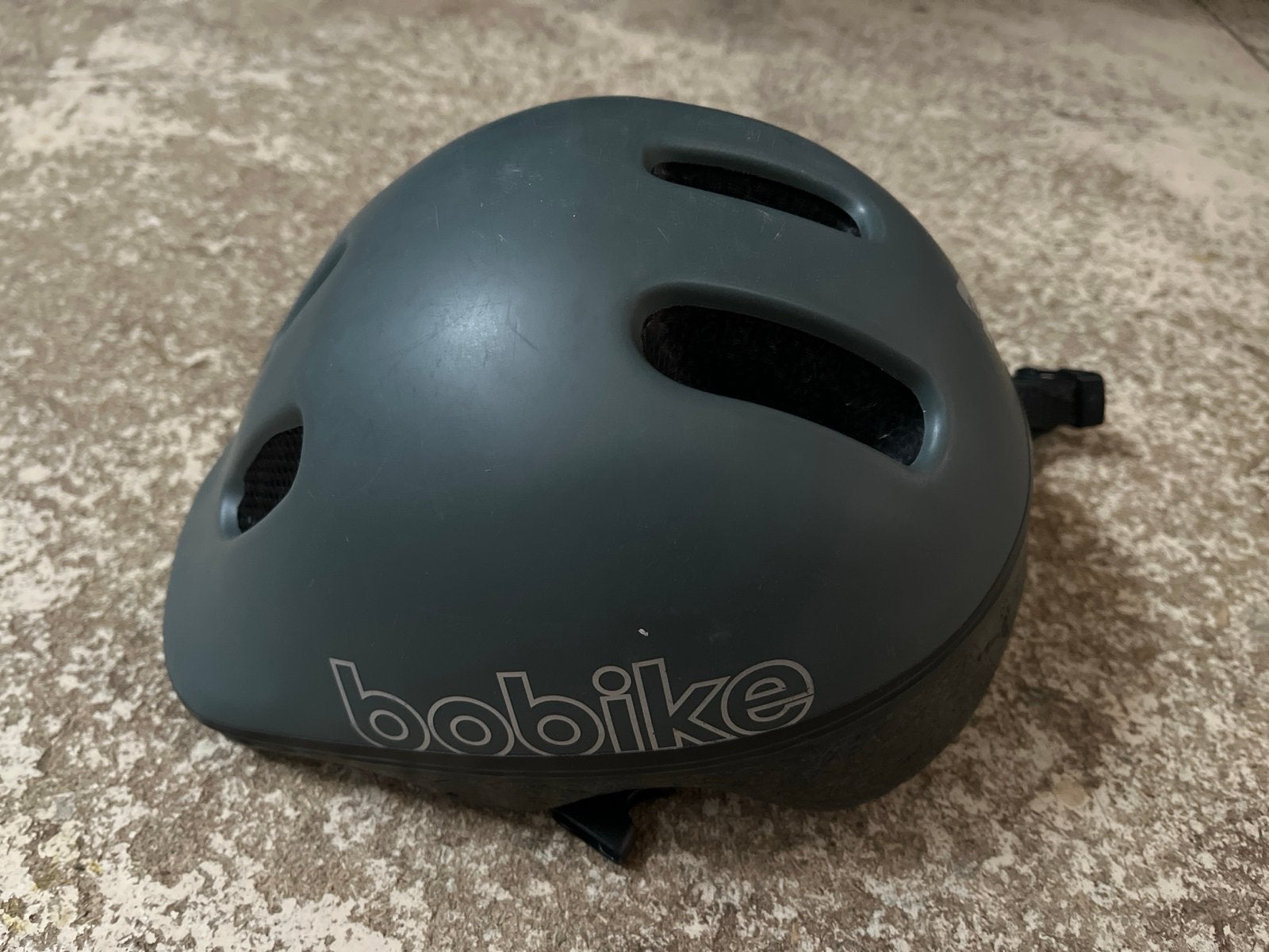 Bobike Go helm voor baby - Maat XXS, verstelbaar, Fietsen en Brommers, Fietsaccessoires | Fietshelmen, Ophalen of Verzenden, Gebruikt