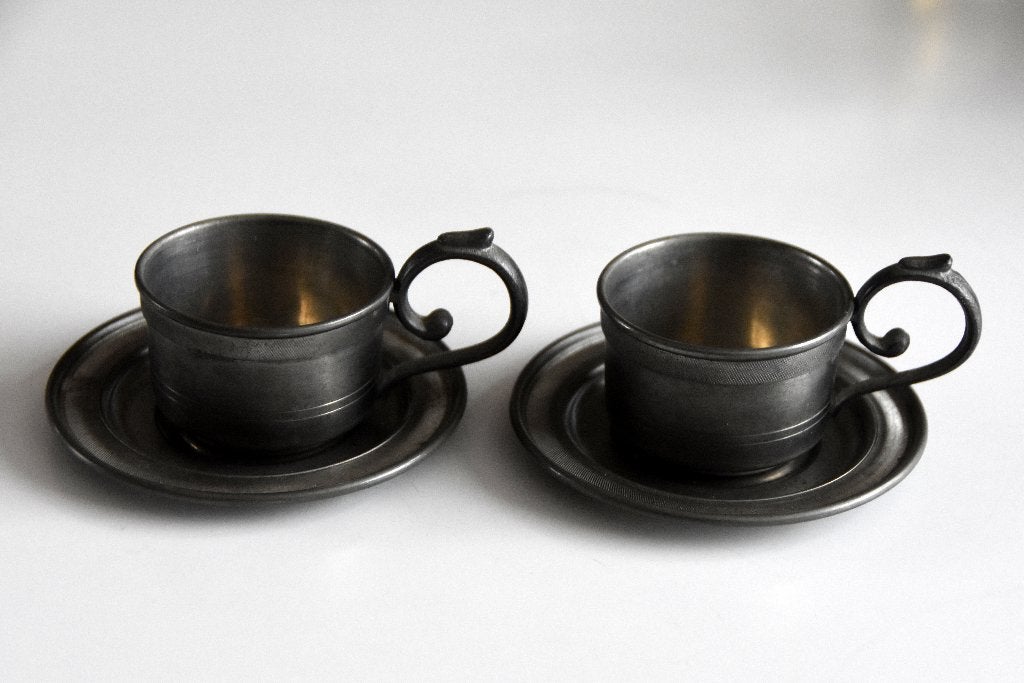 2 Antieke tinnen kinderservies kopjes, Antiek en Kunst, Antiek | Speelgoed, Verzenden