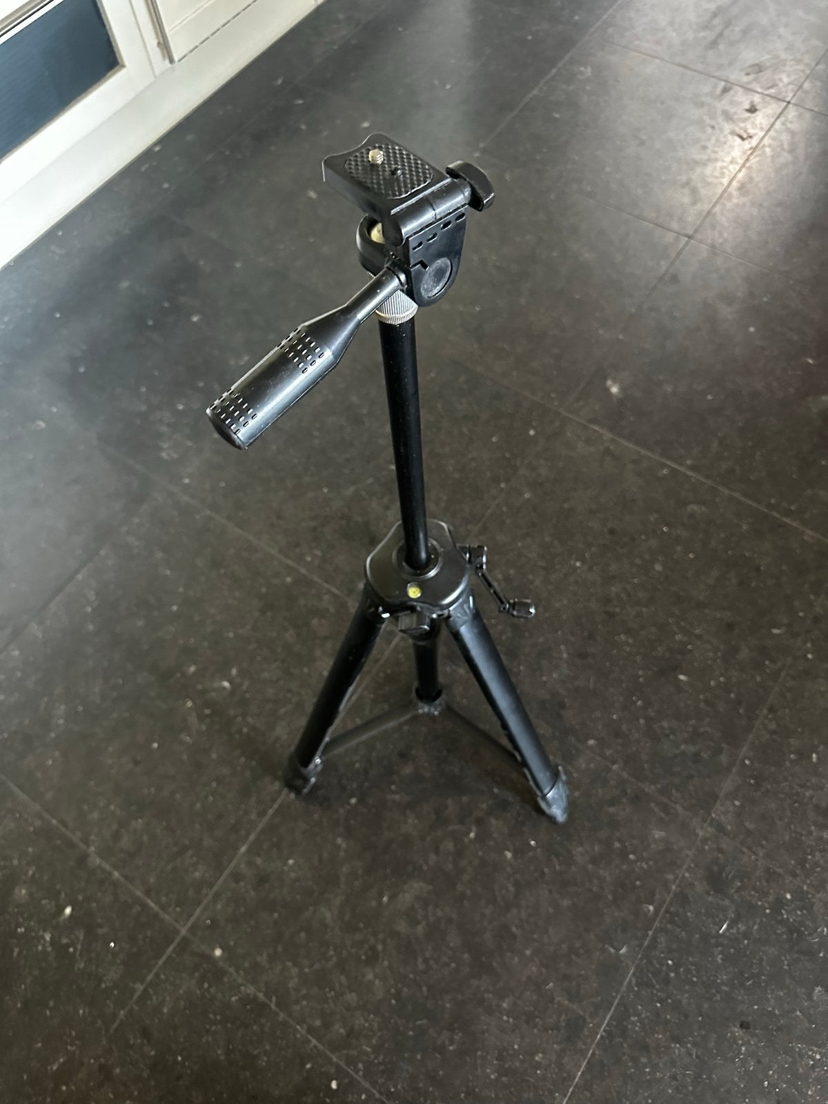 Compact camerastatief met waterpas, Ophalen, 125 cm of minder, Met waterpas, Driepoot
