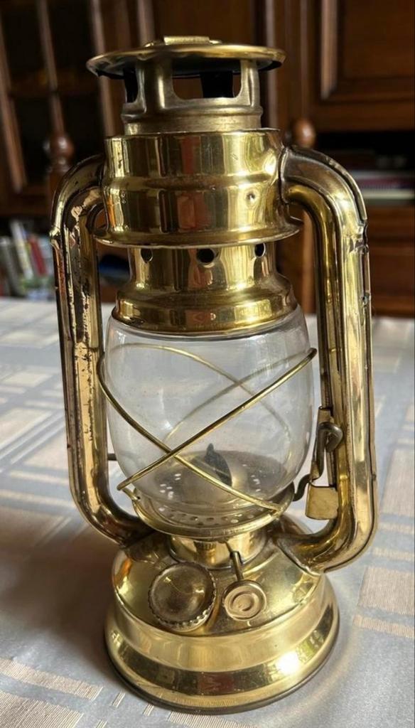 Stormlamp olielamp, Ophalen
