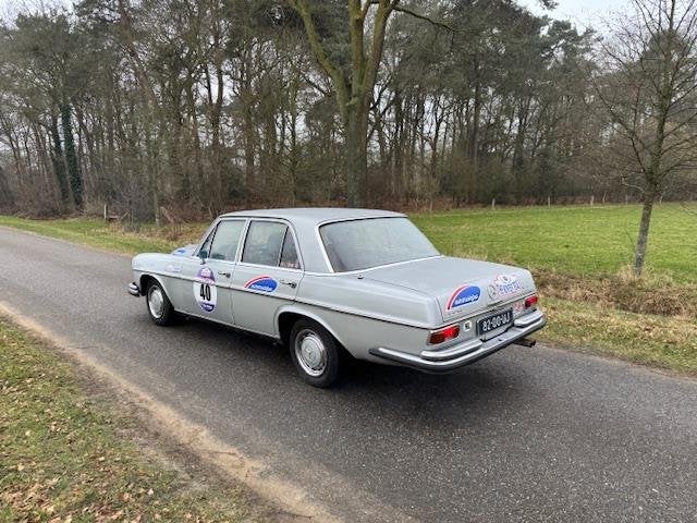 Mercedes-Benz 280SE 3.5 V8 Automaat Rally uitgevoerd, foto 4