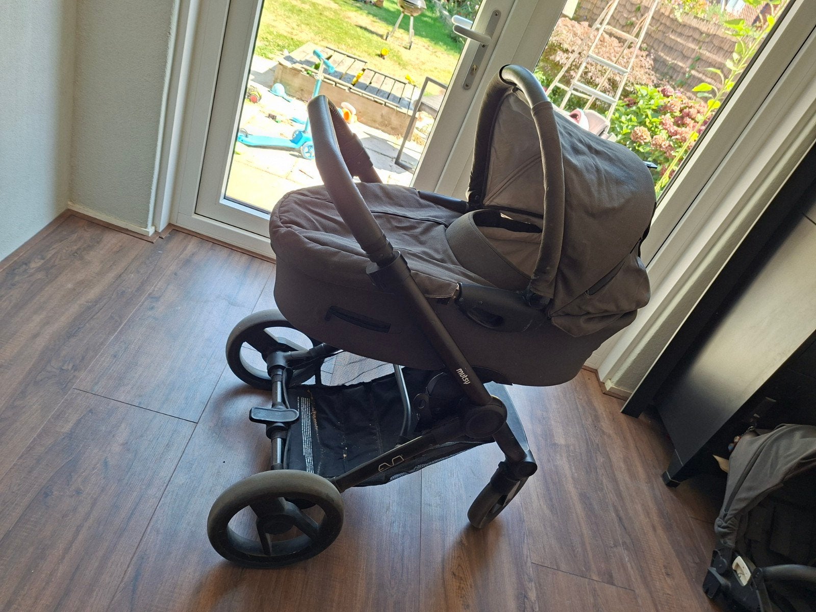 Mutsy kinderwagen 3 in 1 met Maxi-Cosi, Ophalen, Gebruikt, Met autostoeltje, Combiwagen