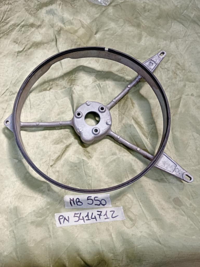 Fan support for Maserati Merak, Ophalen of Verzenden