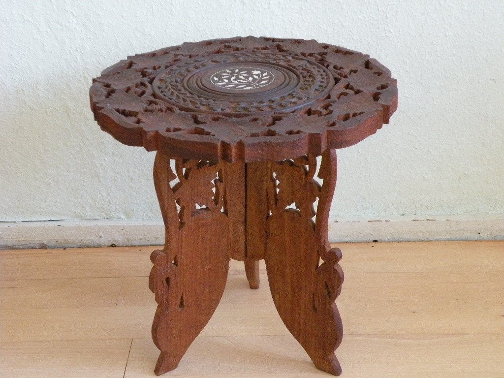 Bijzettafeltje, India,  Onderstel is inklapbaar., Hout, Ingelegd, India, Ophalen of Verzenden