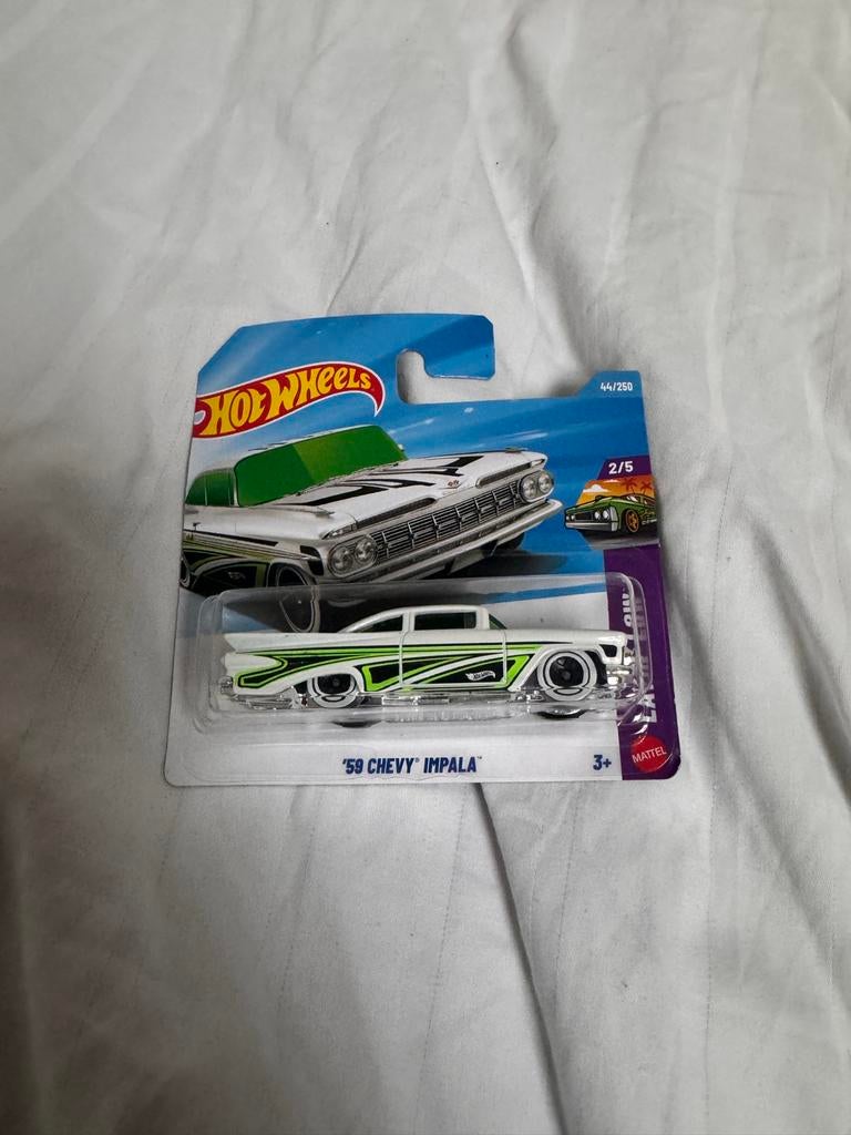 Hot Wheels '59 Chevy Impala - Nieuw in verpakking, Overige merken, 1:50 of kleiner, Auto, Nieuw