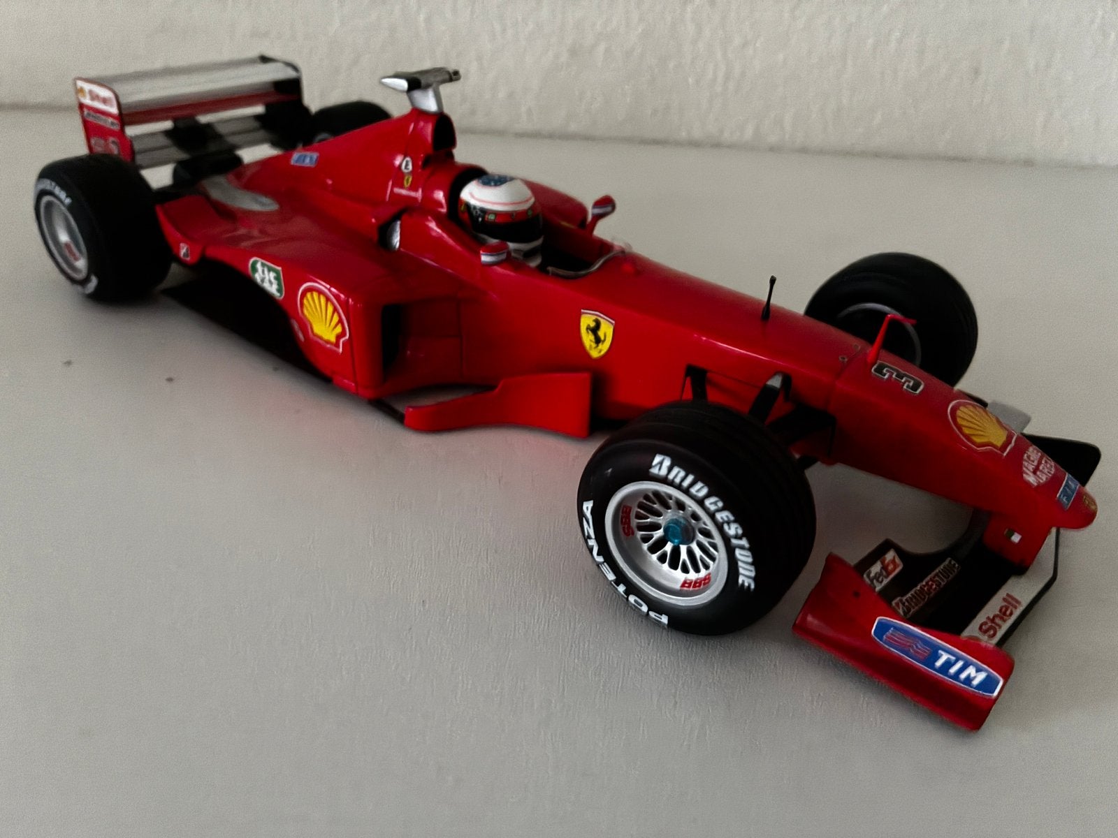 Ferrari F1 Schumacher F399 Hot Wheels 1:18, Ophalen, Zo goed als nieuw, Hot Wheels