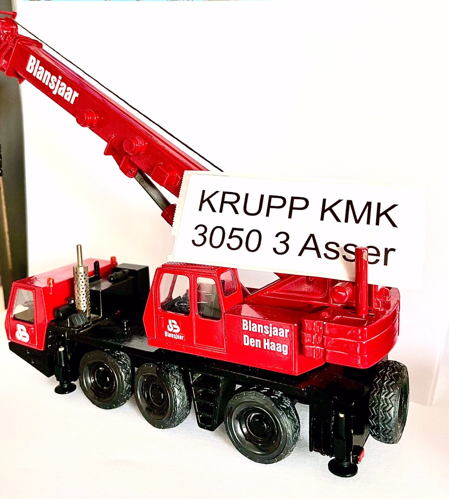 2 Krupp modellen, Hobby en Vrije tijd, Modelauto's | 1:87, Zo goed als nieuw, Bus of Vrachtwagen, Ophalen of Verzenden