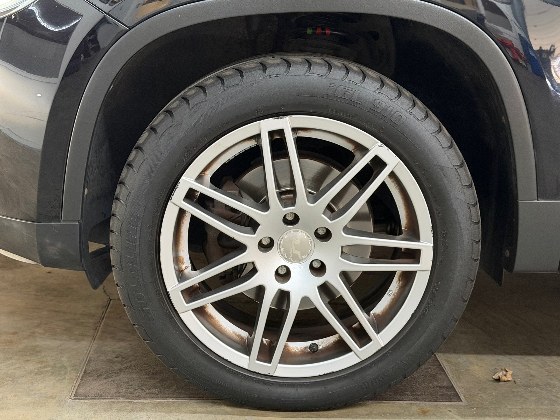 Volkswagen Tiguan 2.0 TSI Sport&Style 4Motion 2009 DSG TREKH, Auto's, Volkswagen, Automaat, Stof, Gebruikt, Zwart