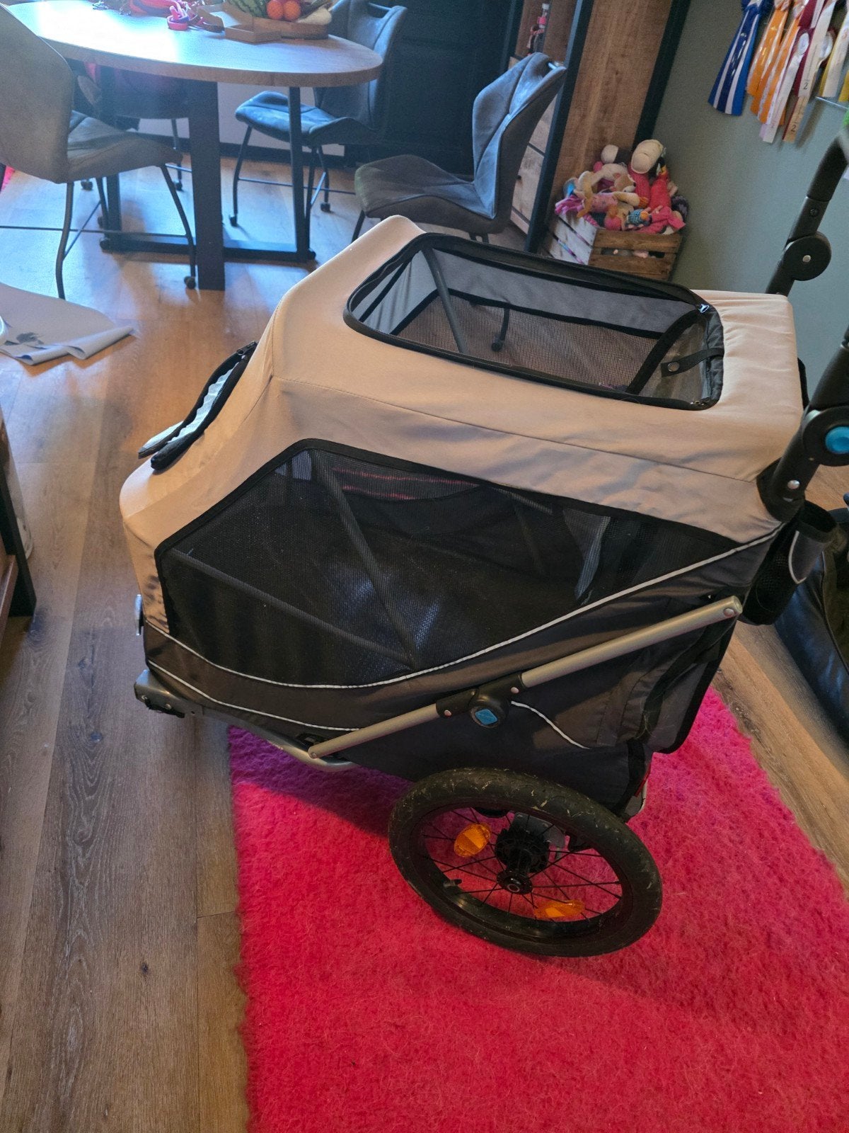 trixie grote maat Fiets/wandelkar, Ophalen, Zo goed als nieuw
