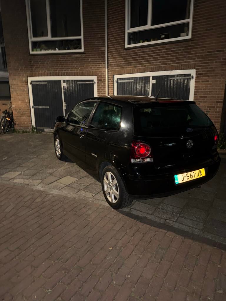 Volkswagen Polo 1.2 44KW 2008 Zwart, Voorwielaandrijving, 989 kg, 1198 cc, Zwart