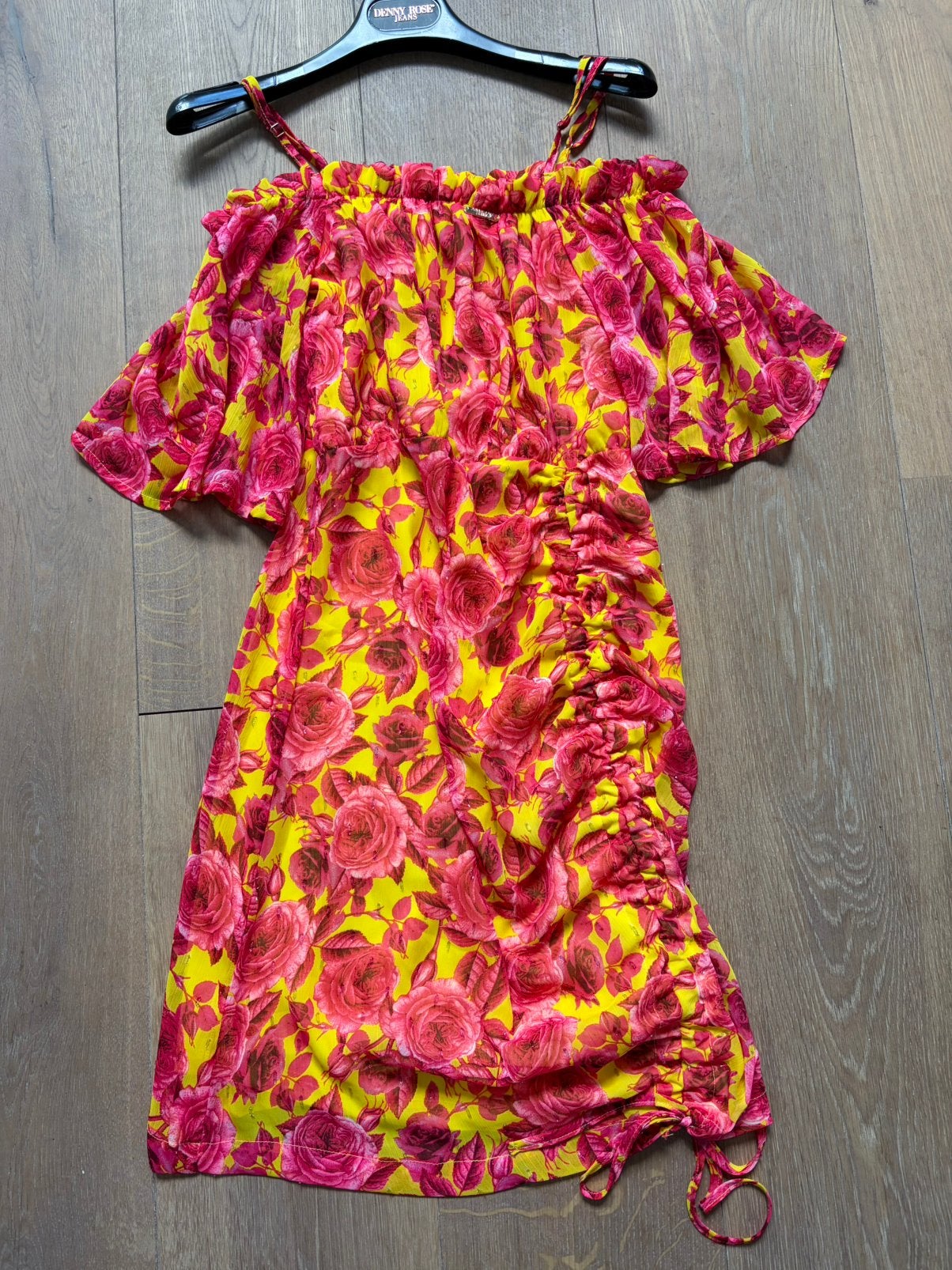 DENNY ROSE offshoulder jurk geel/roze mt 36, 38, 40 en 42, Italie, -, Verzenden, Nieuw