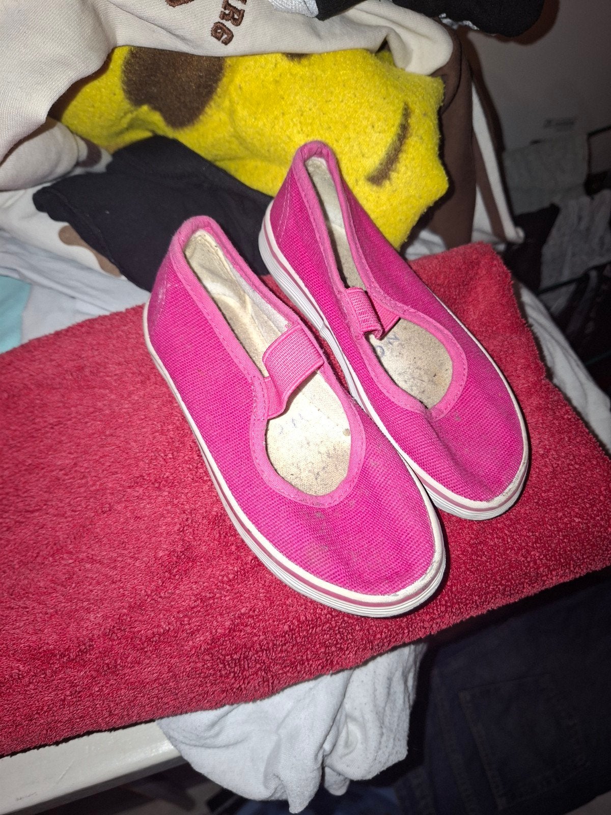 Roze gymschoenen maat 26 voor meisjes, Ophalen, Gebruikt, Meisje, Sportschoenen