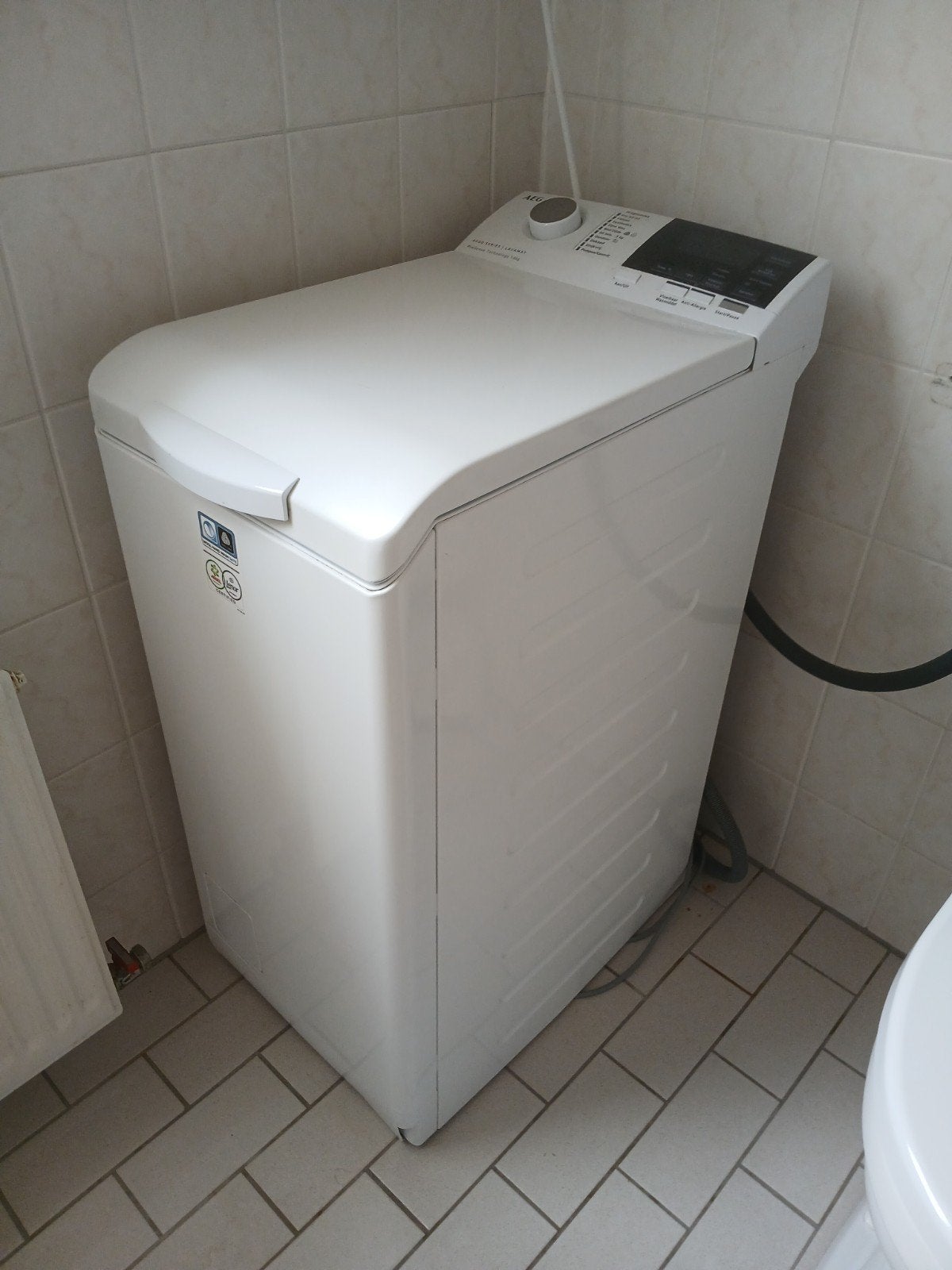 AEG L6TBN62G Bovenlader Wasmachine - Zo goed als nieuw, Witgoed en Apparatuur, Ophalen, Zo goed als nieuw, 85 tot 90 cm, 1200 tot 1600 toeren
