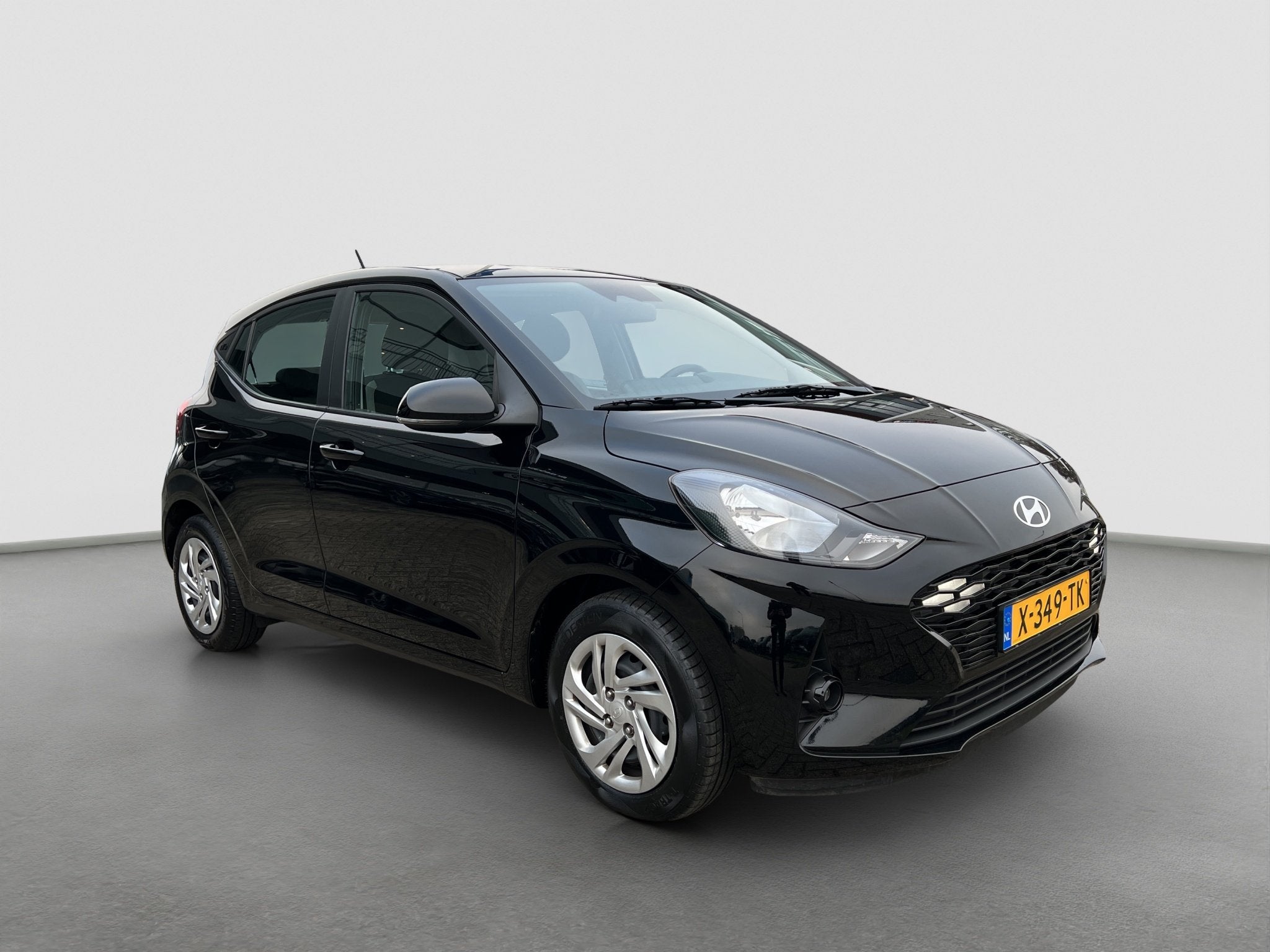 Hyundai i10 1.0 66pk Comfort Smart, 12 maanden, Gebruikt, 899 kg, 4 stoelen