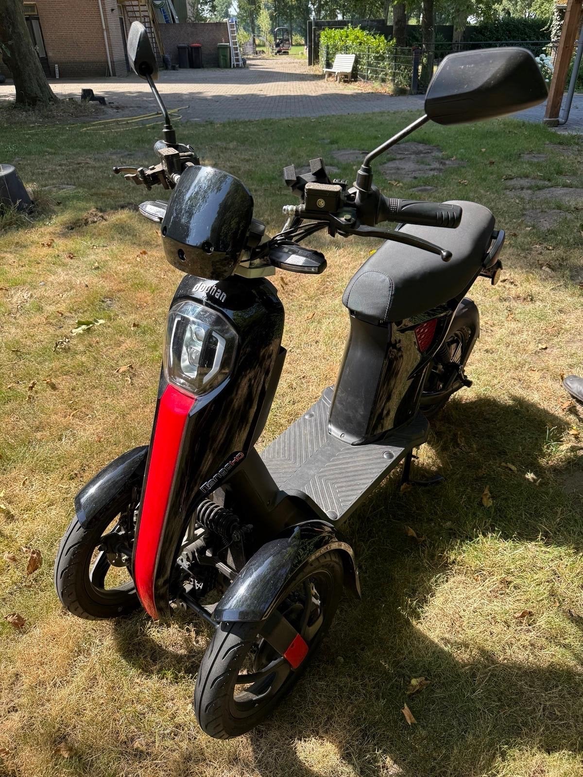 Doohan iTango Elektrische snorfiets - Zwart, 120km bereik, Ophalen, Zo goed als nieuw, Elektrisch, Overige merken