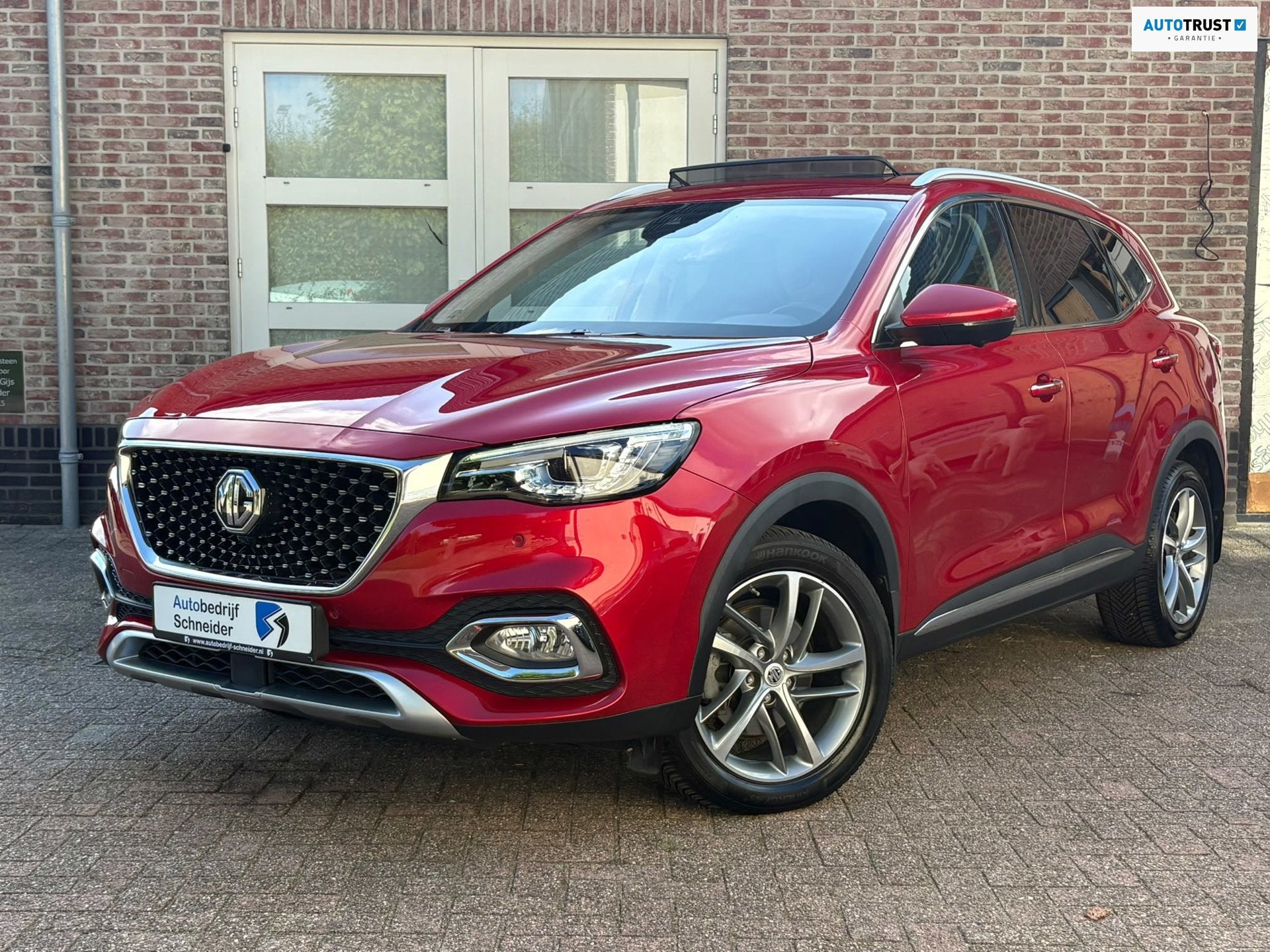 MG EHS 1.5 TGDI Luxury Pano,Trekhaak,SOH 94.62%Dealer onderh, Dealer onderhouden, Gebruikt, Zwart, 4 cilinders