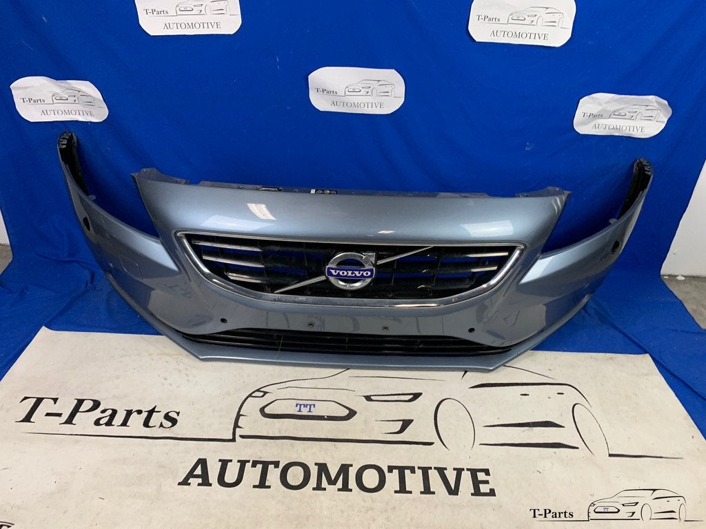 Volvo V40 voorbumper pdc grille bumper rooster gril