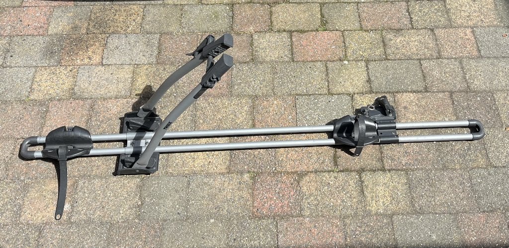 Thule FreeRide 532 fietsendrager (2 stuks), Ophalen, Brede banden, Zo goed als nieuw, Dakdrager