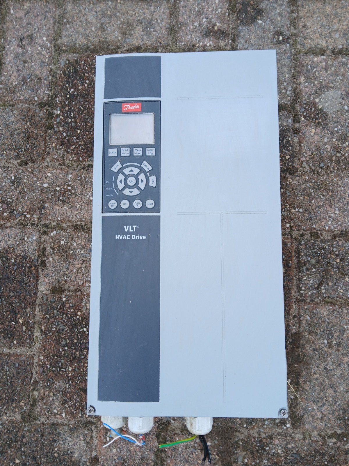 Danfoss VLT HVAC 4kW, Ophalen