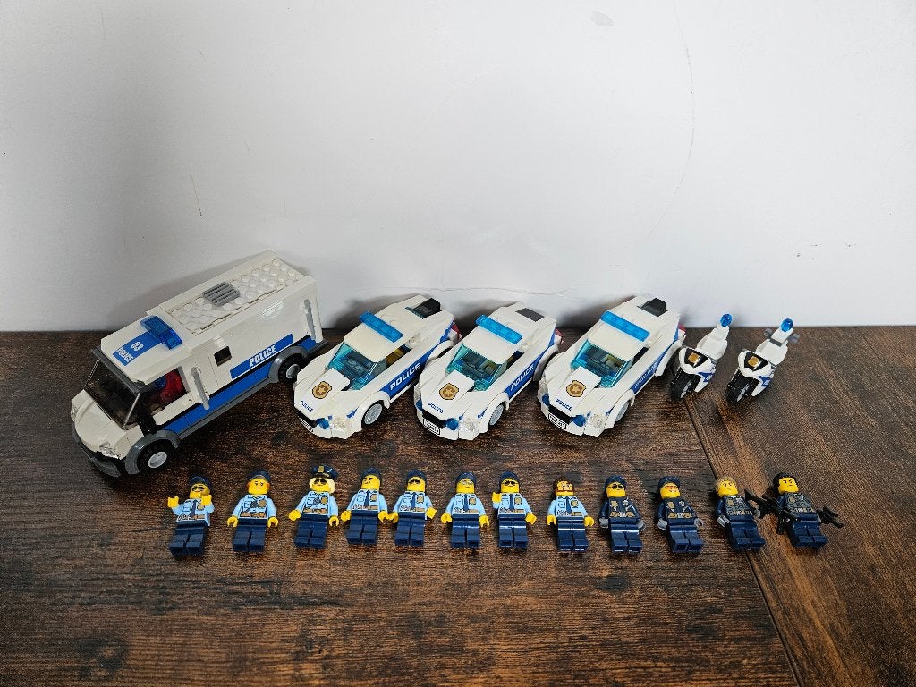 LEGO City - Politievoertuigen en minifiguren set, Ophalen of Verzenden, Zo goed als nieuw, Lego