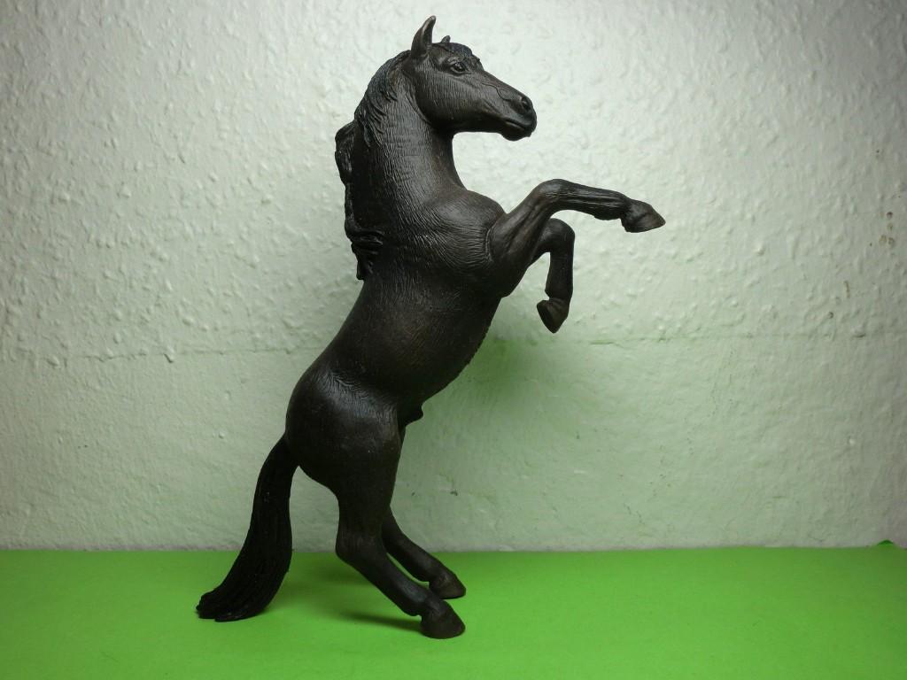 Schleich 13624 mustang steigerend, dierfiguur, Ophalen of Verzenden, Zo goed als nieuw, Paard, Beeldje of Figuurtje