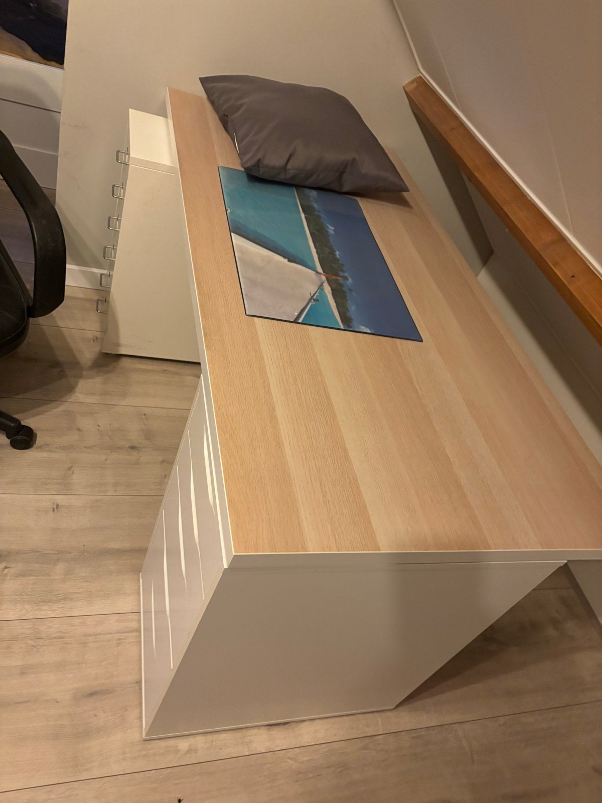 IKEA Bureau met ladeblokken - Ideaal voor Thuiswerkplek, Huis en Inrichting, Gebruikt, Ophalen of Verzenden, IKEA, Wit