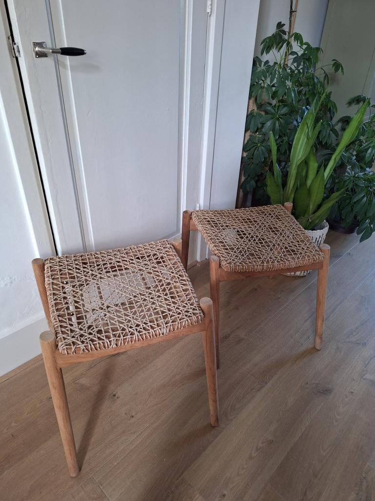 2x Ibiza outdoor kruk voetenbank teakhout, Ophalen of Verzenden, Zo goed als nieuw, Hout