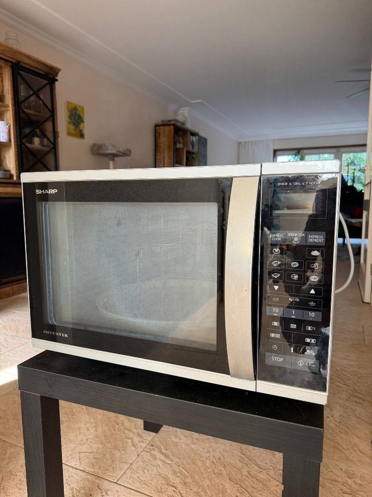 Sharp R-971(IN)W Combimagnetron in zeer goede staat, Ophalen, Combimagnetron, Gebruikt, Draaiplateau