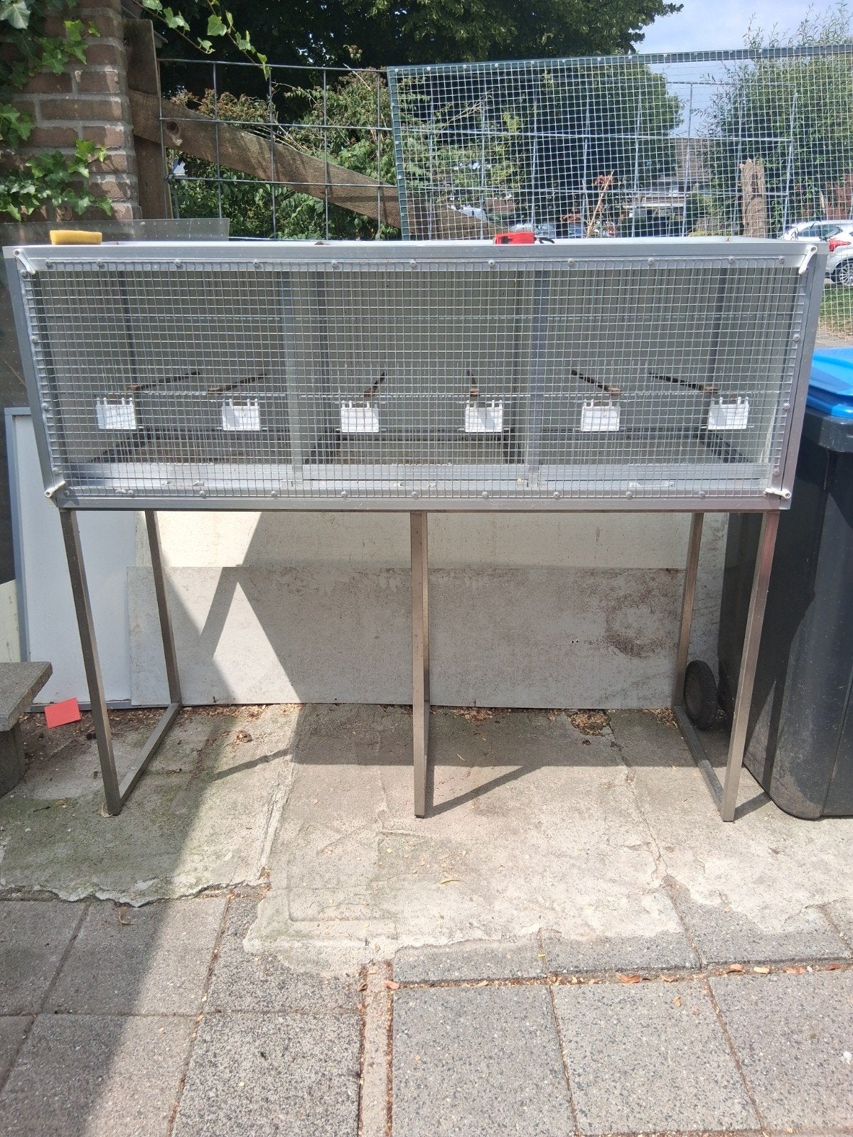 Een  3 vaks trespa kooi, Dieren en Toebehoren, Vogels | Hokken en Kooien, Ophalen, Aluminium, Vogelkooi