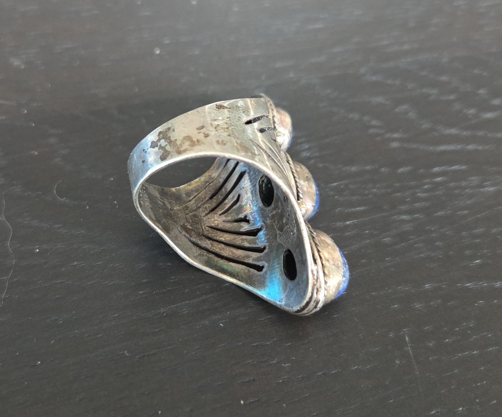 vintage handgemaakte zilveren ring lapislazuli steen, Gebruikt, Ophalen of Verzenden, X, Dame