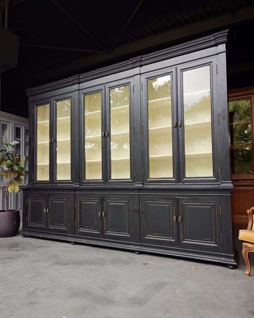 Prachtige chique winkelkast | 300cm brede wandkast #8081, Huis en Inrichting, Metaal, Gebruikt, Met deur(en), -