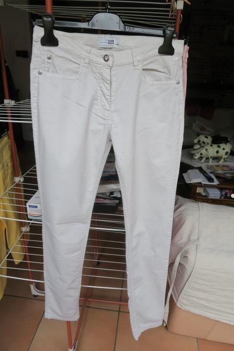 Broek Off-white slim fit Terre Bleue mt 38, Maat 38/40 (M), Terre Bleue, Wit, Nieuw