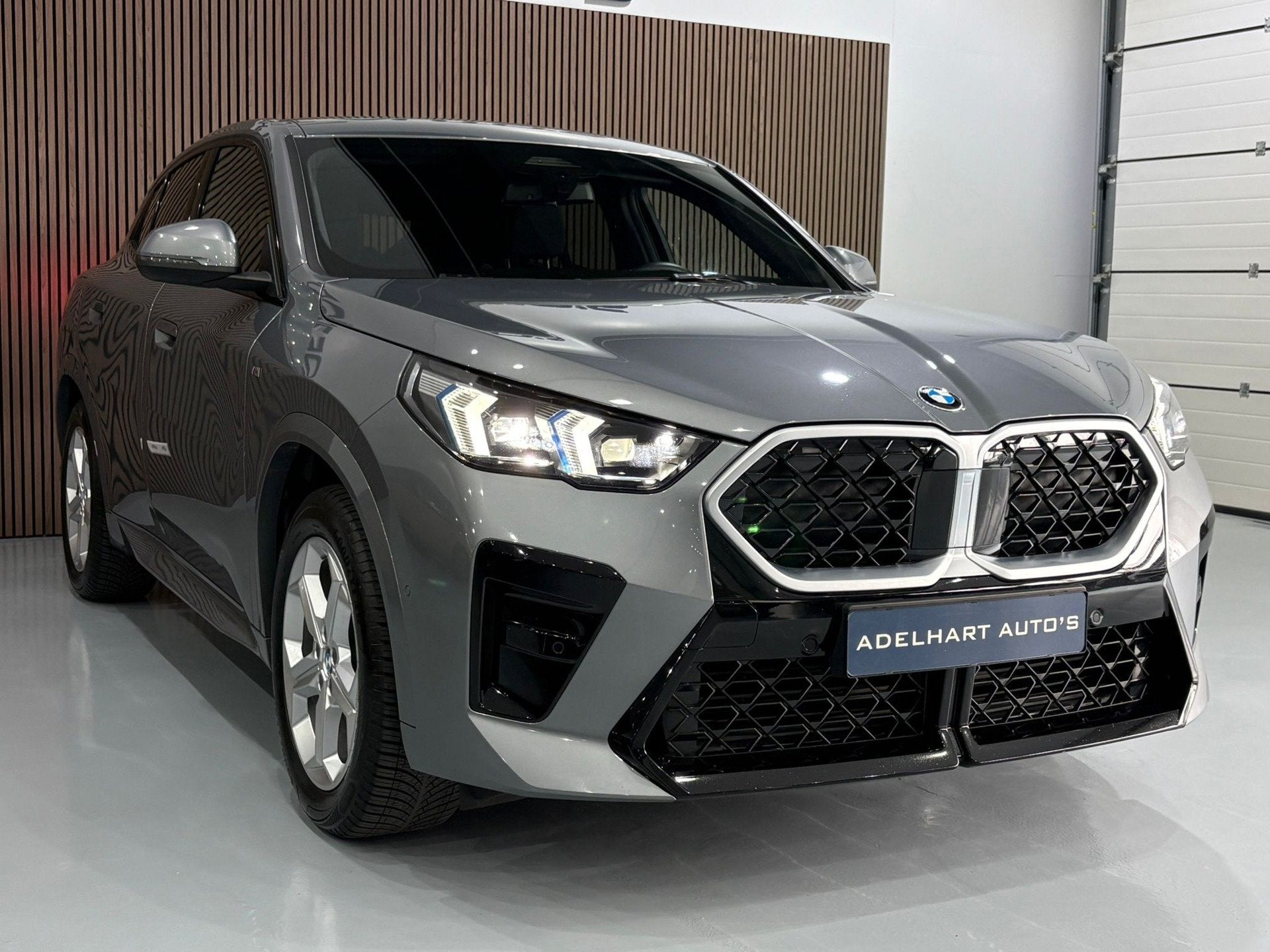 BMW X2 SDrive20i M Sport 170 PK Automaat Mild Hybride Nieuw, Auto's, Dealer onderhouden, X2, Gebruikt, Zwart