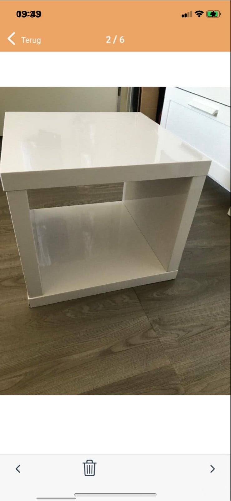 Witte bijzettafel/nachtkastje met opbergvak glans, Ophalen, Minder dan 45 cm, Vierkant, 55 tot 75 cm