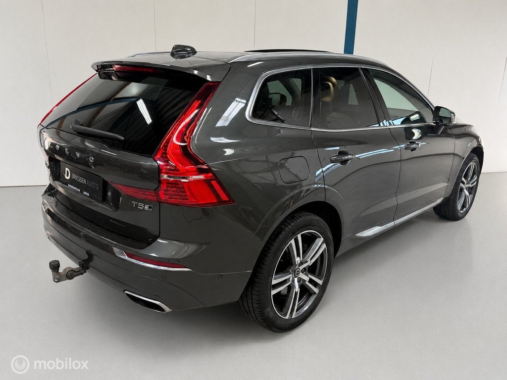 Volvo XC60 2.0 T5 AWD Inscription PANO/LEER/HUD/TREKHAAK, Automaat, Gebruikt, 4 cilinders, 1969 cc