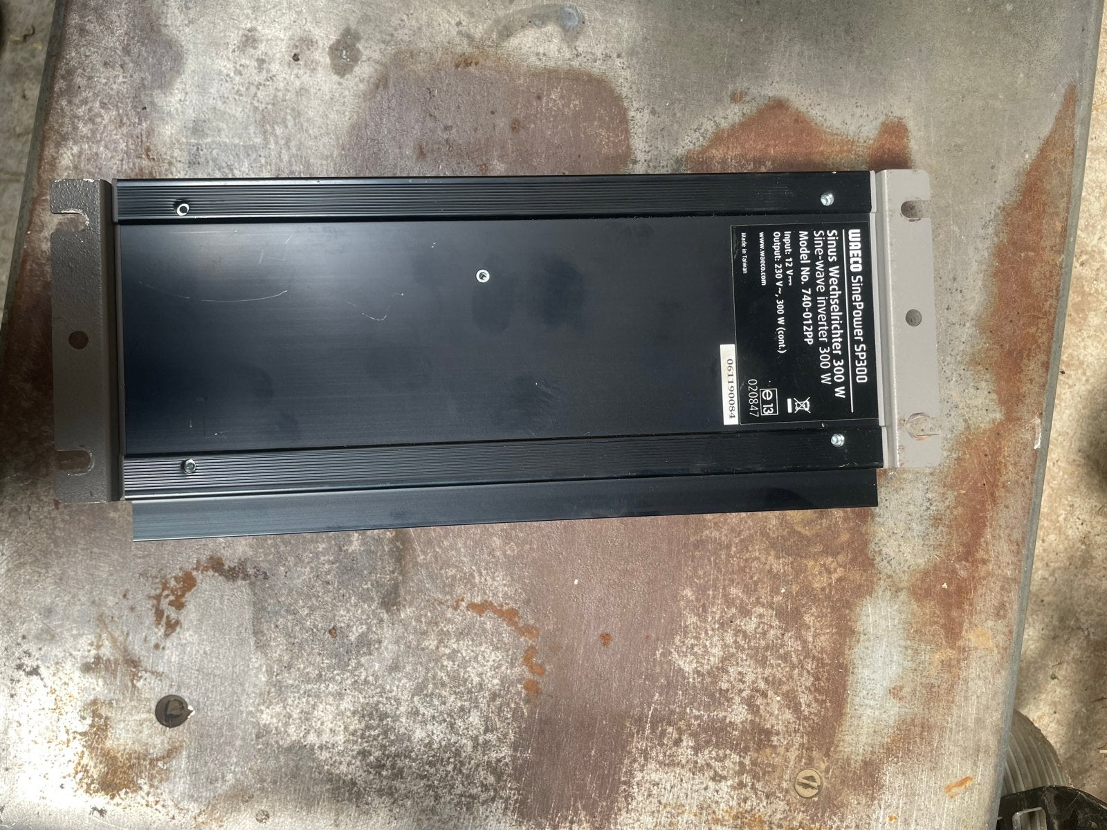 Waeco SinePower SP300 Sinus Omvormer 300W, Ophalen