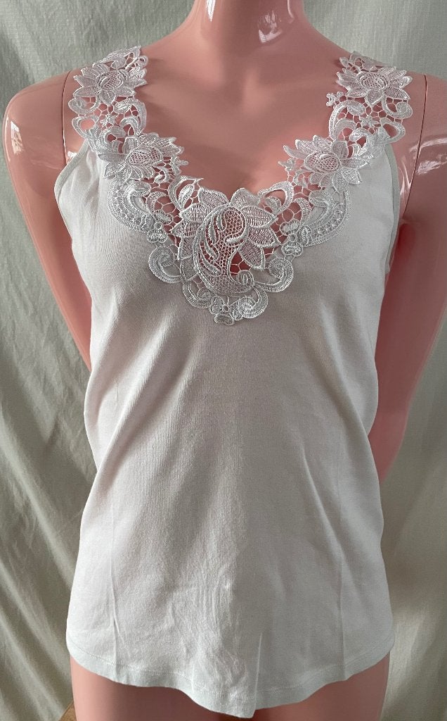 Ozkan dames top wit katoen kant broderie. Large, Wit, Maat 42/44 (L), Ophalen of Verzenden, Zo goed als nieuw